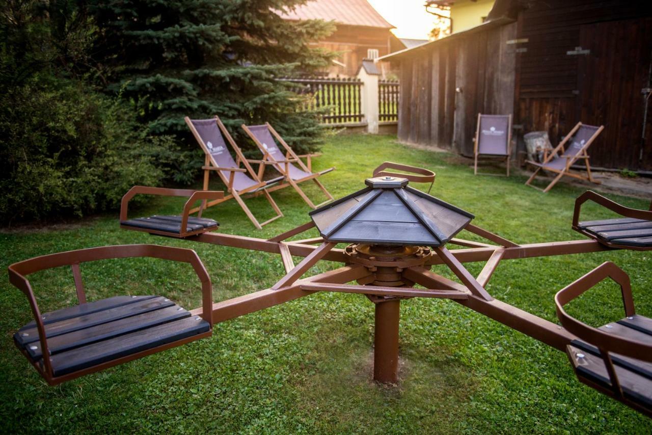Rezydencja Silverton - Pilkarzyki, Ping Pong W Obiekcie Bialka Tatrzanska Ngoại thất bức ảnh
